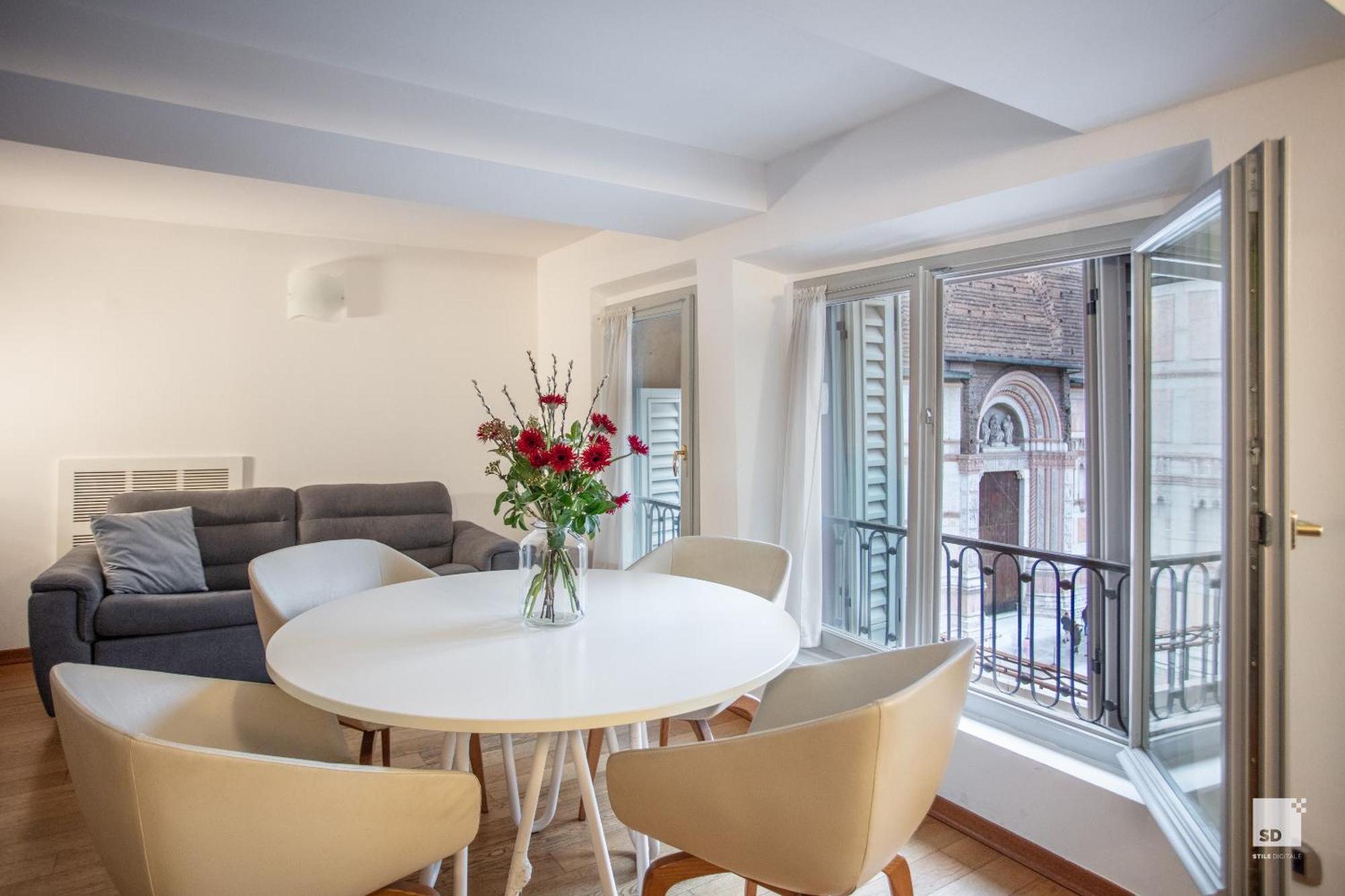 Urbanicooh Asinelli - Balcony On Piazza Maggiore โบโลญญา ภายนอก รูปภาพ